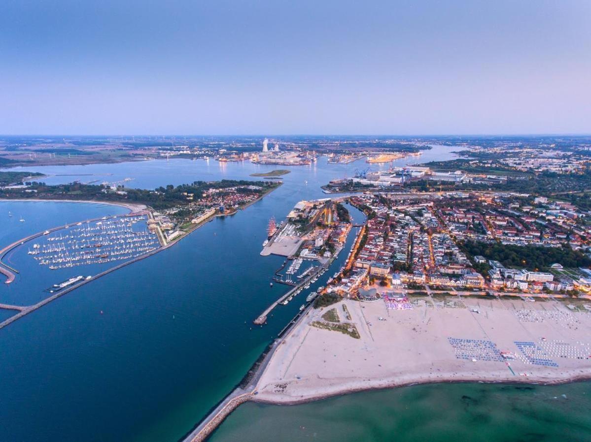 Haus Roeper: Seetang Rostock Eksteriør billede